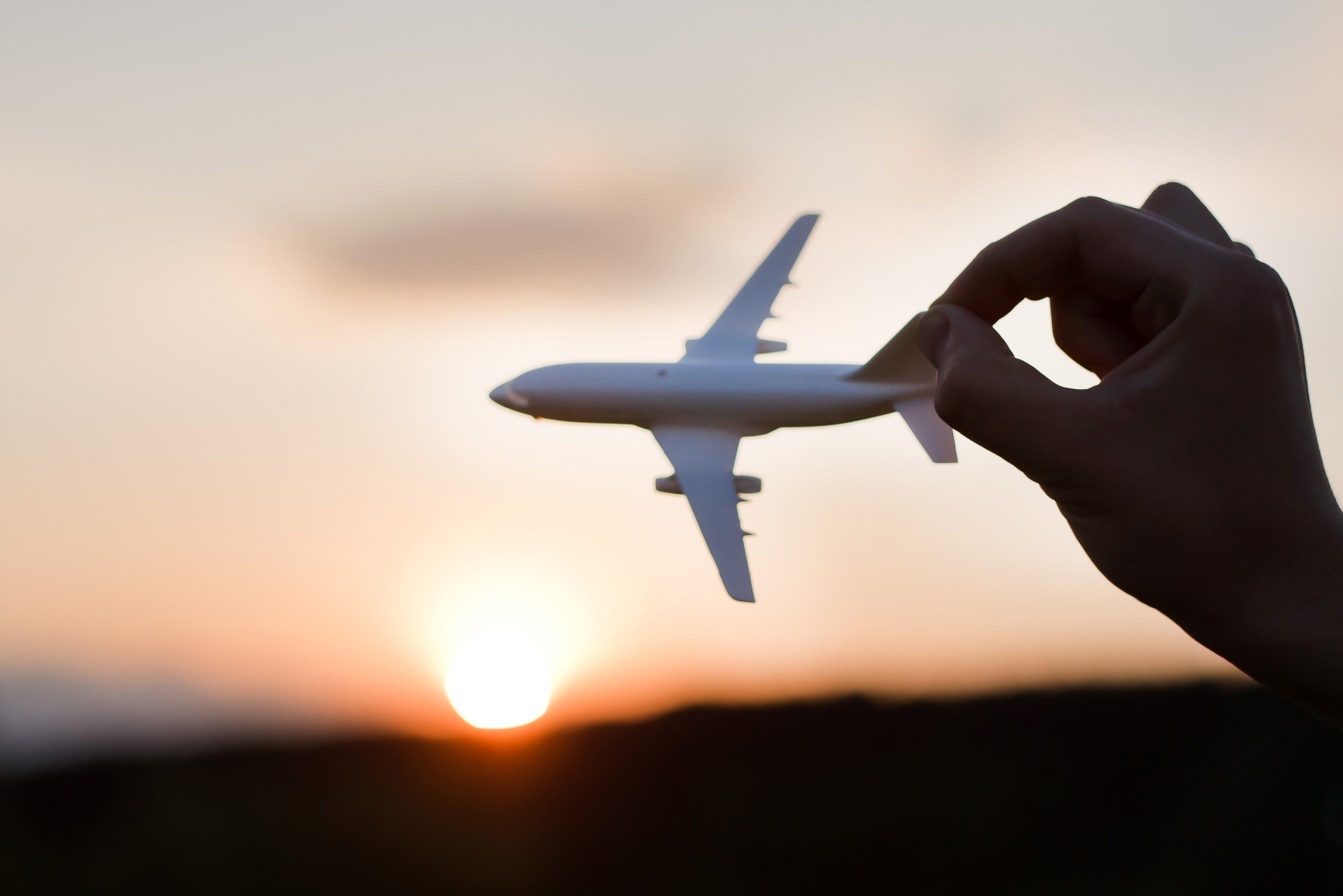 Take off. Улетающий самолет. Самолет в небе. Люди в самолете. Самолет Эстетика.